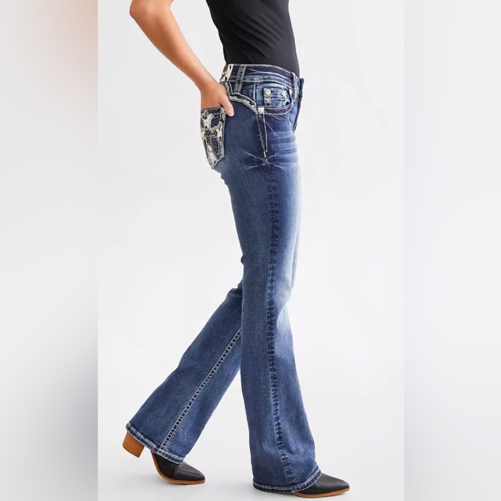 Miss Me Mid-Rise Boot Stretch Jean  25